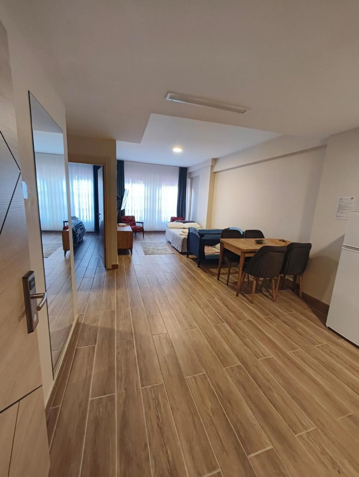 Majestik Hotel อิสตันบูล ภายนอก รูปภาพ