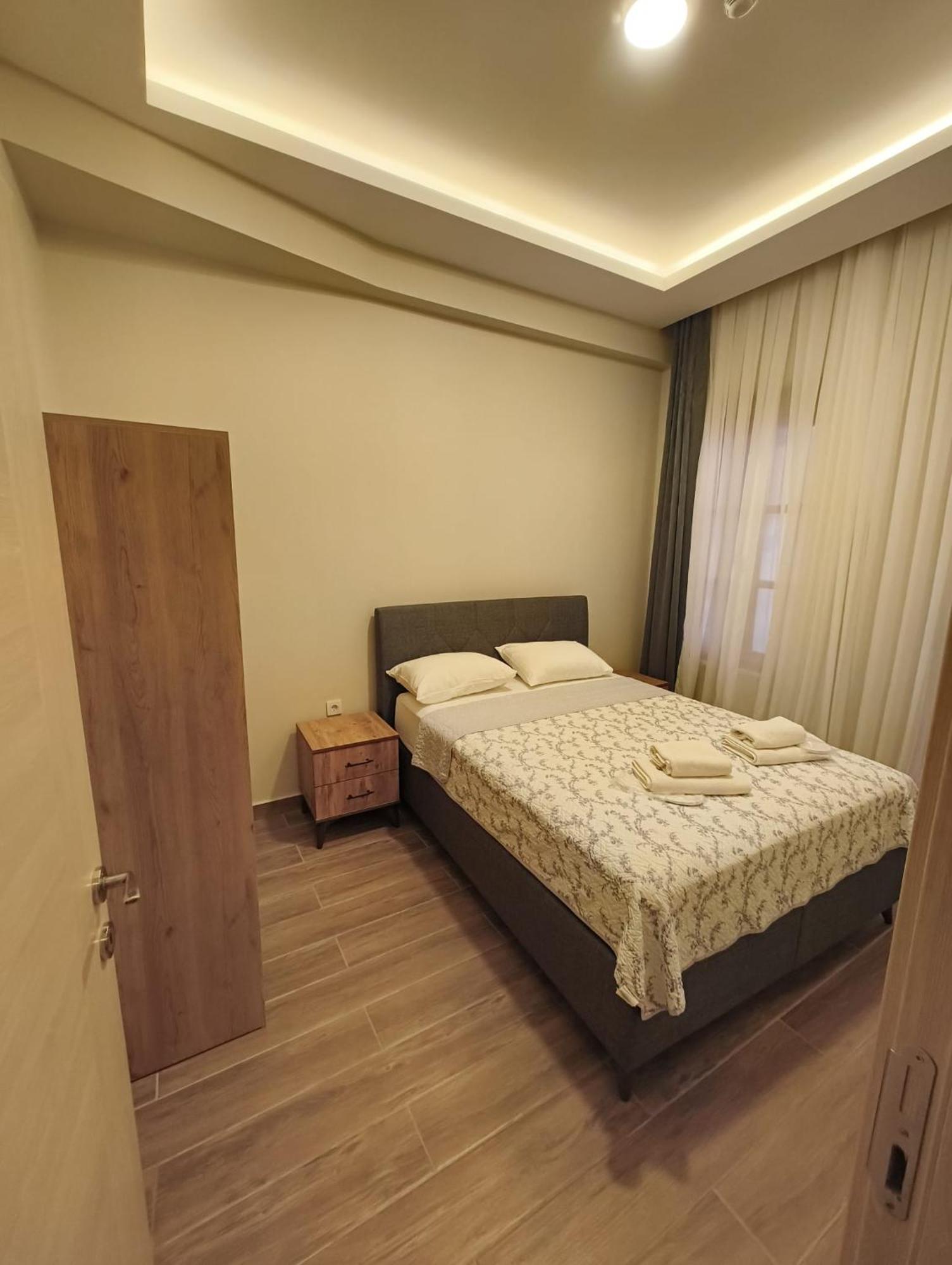Majestik Hotel อิสตันบูล ภายนอก รูปภาพ